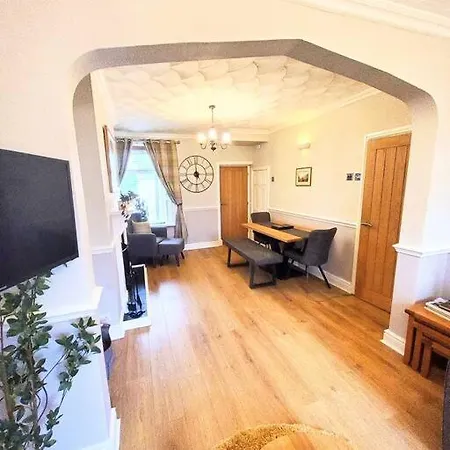 Quakers Field View Feriehus Pennington