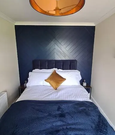 Quakers Field View Nyaraló Pennington